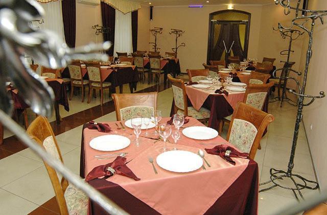 Pan Hotel Soumy Extérieur photo